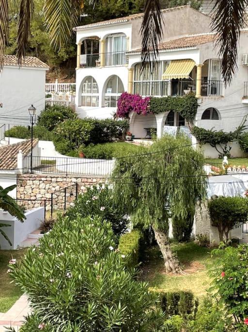 Lux 2 Kmr App Stella Blanca Met Zwembaden Airco En Zeezicht Apartment Fuengirola Exterior photo
