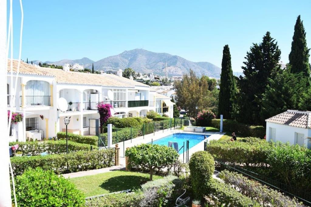 Lux 2 Kmr App Stella Blanca Met Zwembaden Airco En Zeezicht Apartment Fuengirola Exterior photo
