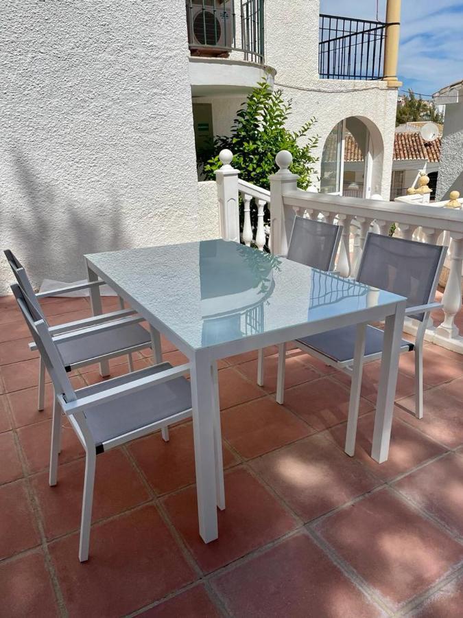 Lux 2 Kmr App Stella Blanca Met Zwembaden Airco En Zeezicht Apartment Fuengirola Exterior photo